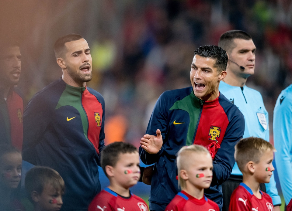 Ronaldo también es capitán de la selección de Portugal